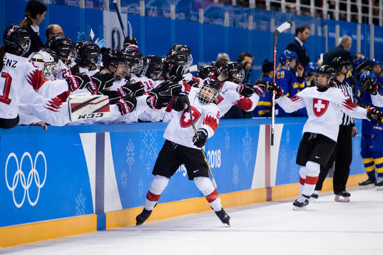 Phoebe Staenz of Switzerland celebrates the 1-2 goal in the