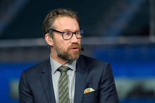 Peter Forsberg in the Eurosport Studio