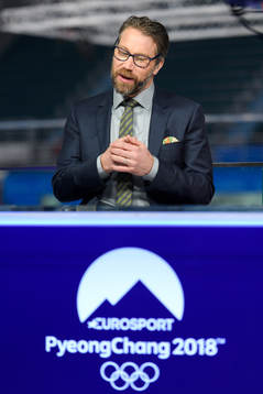 Peter Forsberg in the Eurosport Studio