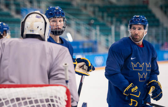 Rasmus Dahlin of Sweden and Joel Lundqvist of Sweden