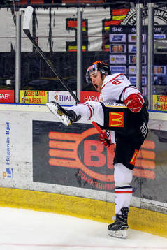 Örebros Tyson Spink jublar