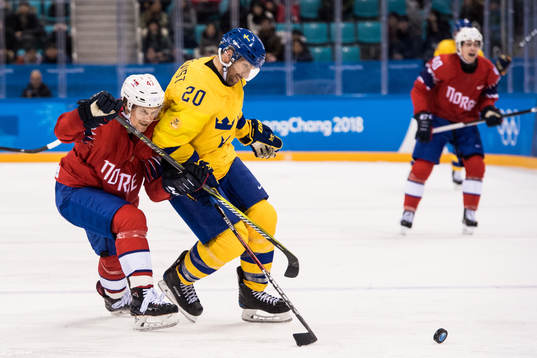 Joel Lundqvist of Sweden and Patrick Thoresen of Norway in