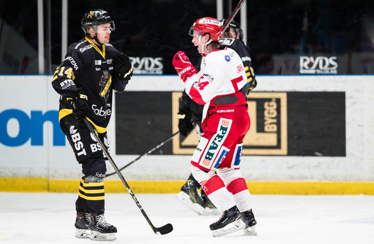 Timrås Jonathan Dahlen jublar