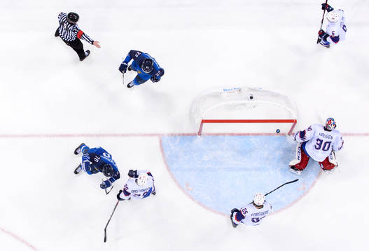 Eeli Tolvanen of Finland scores 1-1 in the ice hockey game