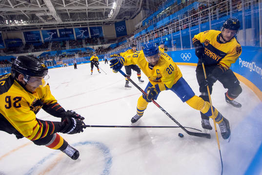 Joel Lundqvist of Sweden and Marcel Noebels of Germany and