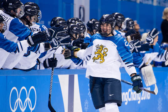 Emma Nuutinen of Finland celebrating the goal in the ice