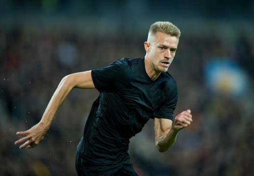 s Rasmus Lindkvist
