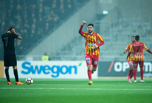 Syrianskas Johannes Ercan jublar