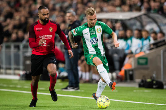 Vasalunds Patrik Amoah och Hammarbys Sander Svendsen
