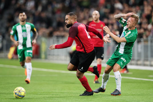 Vasalunds Patrik Amoah och Hammarbys Sander Svendsen