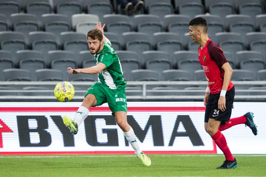 Hammarbys Rebin Asaad med ett inlägg
