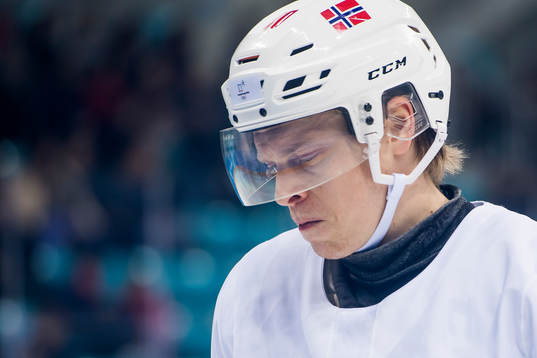 Ken André Olimb of Norway looks dejected in the Men's Ice