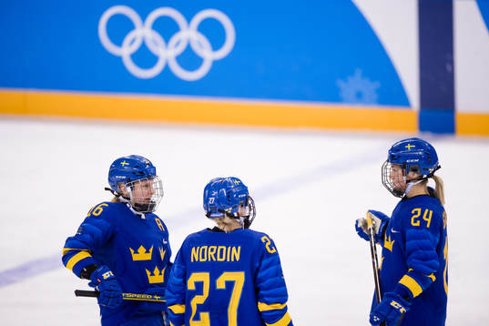Pernilla Winberg, Emma Nordin and Erika Grahm of Sweden
