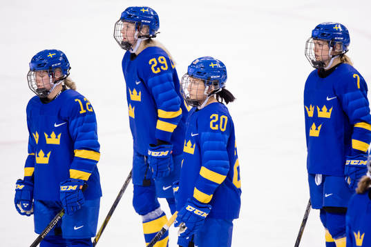 Maja Nylén-Persson, Olivia Carlsson, Fanny Rask and