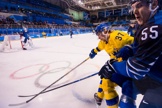 John Norman of Sweden and Atte Ohtamaa of Finland in the
