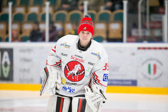 Vita Hästens målvakt Anton Malmborg