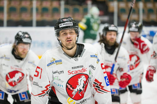 Vita Hästens August Gunnarsson