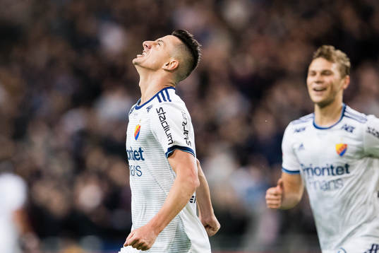 Djurgårdens Haris Radetinac jublar edter att ha gjort 1-0