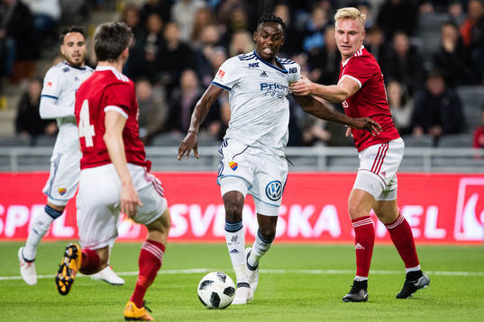 Djurgårdens Philana Tinotenda Kadewere och Degerfors