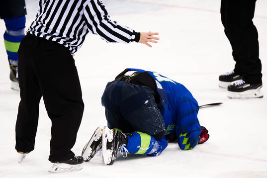 A player of Slovenia in pain