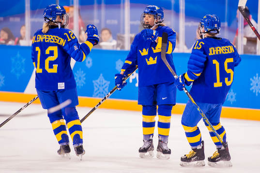 Emmy Alasalmi of Sweden celebrates with her teammates