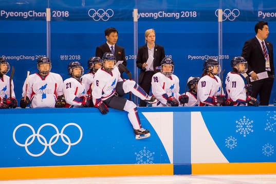 Sarah Murray, head coach of Korea, in the Women's Ice