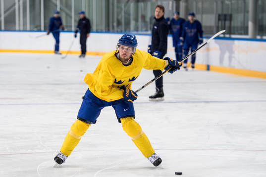 Linus Omark of Sweden