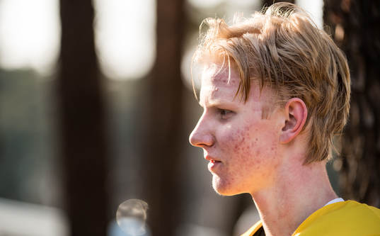 Rasmus Dahlin of Sweden talks to media