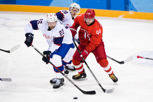 Martin Røymark and Niklas Roest of Norway, Yegor Yakolev