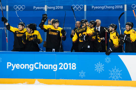 Team Germany celebrates the 1-3 goal in the Men's Ice