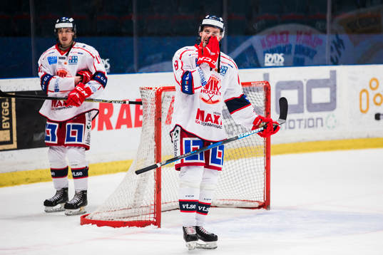 Västerviks Marcus Lindblom och André Astley Rydberg deppar