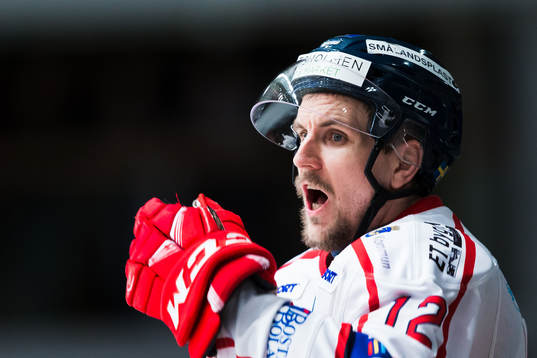 Västerviks Joakim Englund jublar
