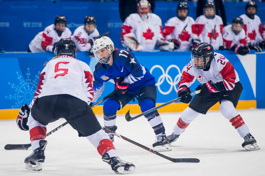 Lauriane Rougeau of Canada, Jocelyn Lamoureux-Davidson of