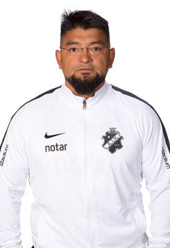 s naprapat Luis Oyarzo