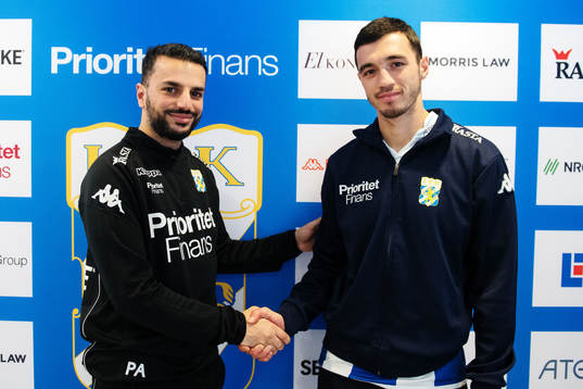 Tränare Poya Asbaghi och Giorgi Kharaishvili