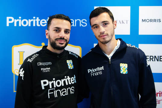 Tränare Poya Asbaghi och Giorgi Kharaishvili