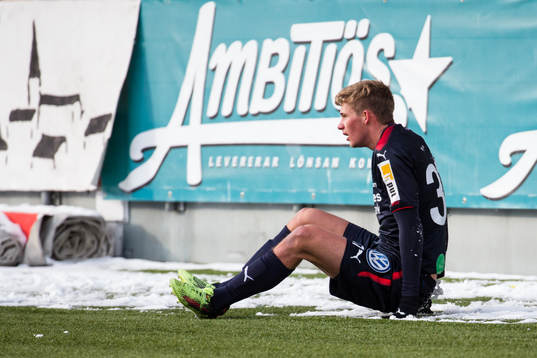 Helsingborgs Carl Thulin deppar