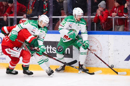 Moras Brandon Gormley, Rögles Daniel Sylwander och Lucas