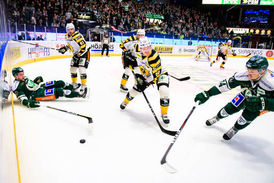 Färjestads Per Åslund, Skellefteås Fredrik Lindgren  och