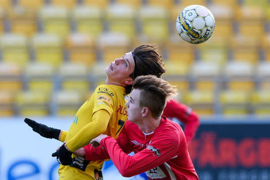 Elfsborgs Joakim Engström och Karlslunds Freddy Swartling