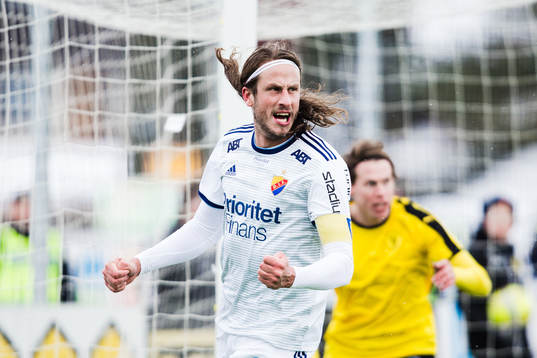Djurgårdens Jonas Olsson jublar