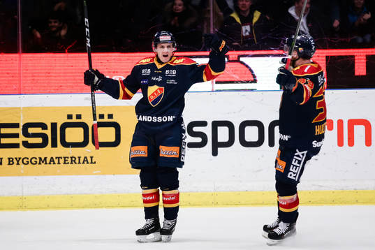 Djurgårdens Markus Ljungh jublar