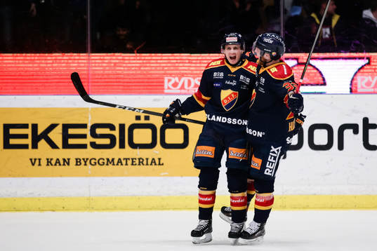 Djurgårdens Markus Ljungh jublar