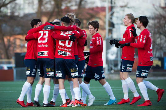 Örgrytes spelare jublar