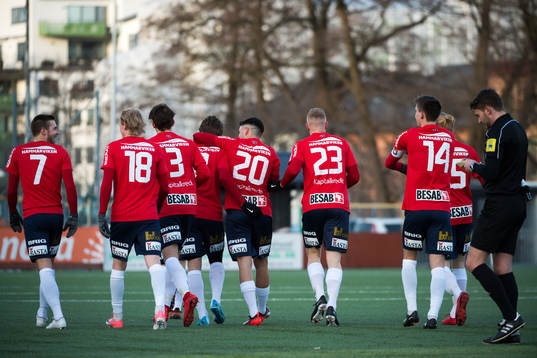 Örgrytes spelare jublar