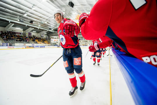 Andreas Røykås Marthinsen of Lørenskog celebrates