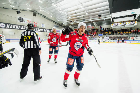 Erik Johan Rasmus Forsberg of Lørenskog celebrates scoring