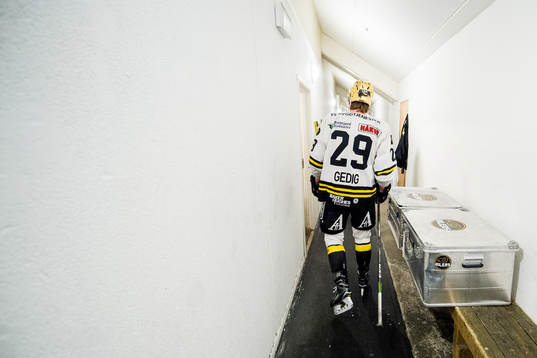 Curtis Jason Gedig of Stavanger Oilers