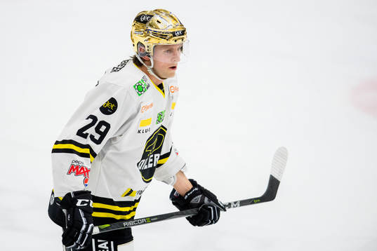 Curtis Jason Gedig of Stavanger Oilers