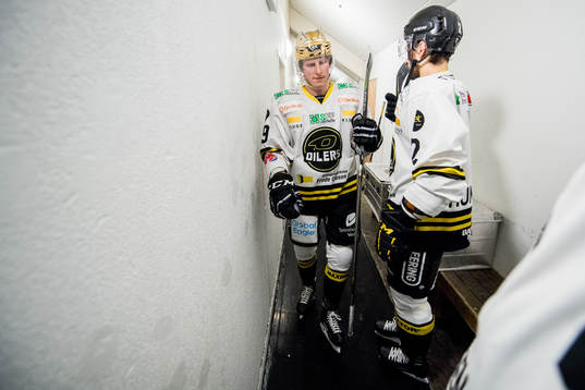 Curtis Jason Gedig of Stavanger Oilers